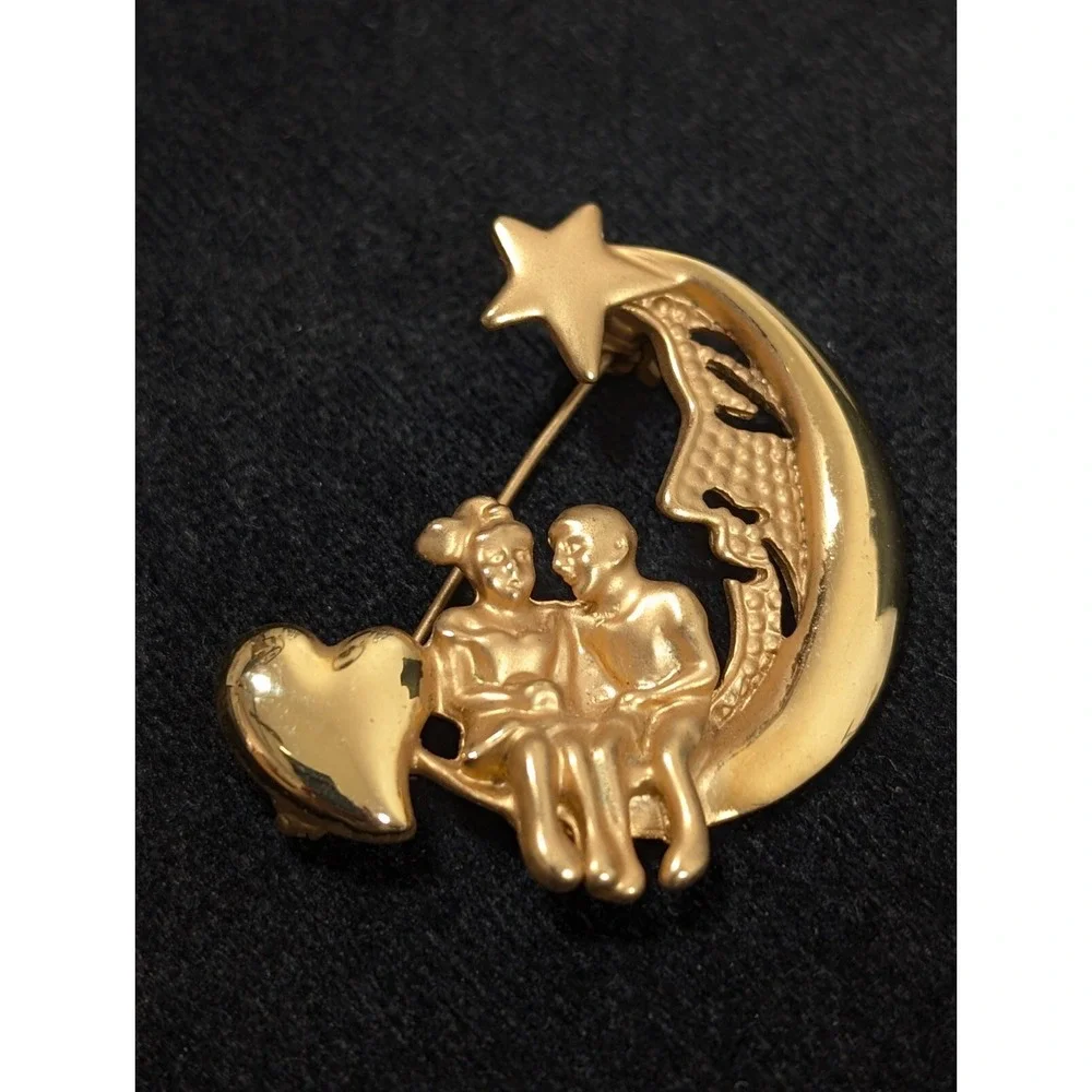 Vintage Gold Tone Crescent Moon Couple Heart‎ Star Brooch Pin